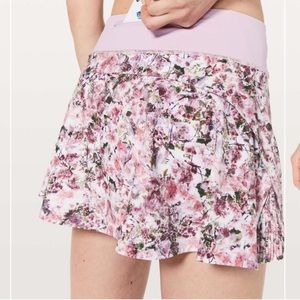 Lululemon Blossom Spritz Play Off The Pleats Skirt Size 6